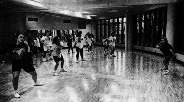 An aerobics class in the new Student Recreation Center, 1991 .