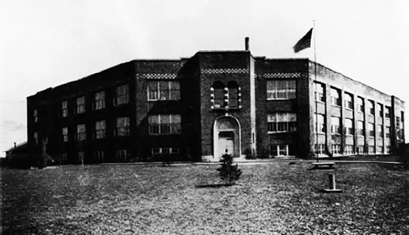 University Building on the Scott land on Nebraska Avenue in the 1920s