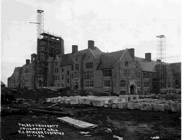 University Hall Contruction, November 11, 1930