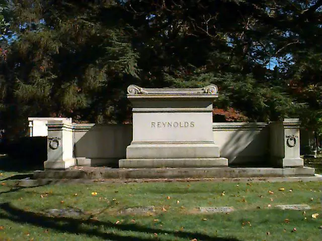 S.C. Reynolds's and W. B. Reynolds's grave 