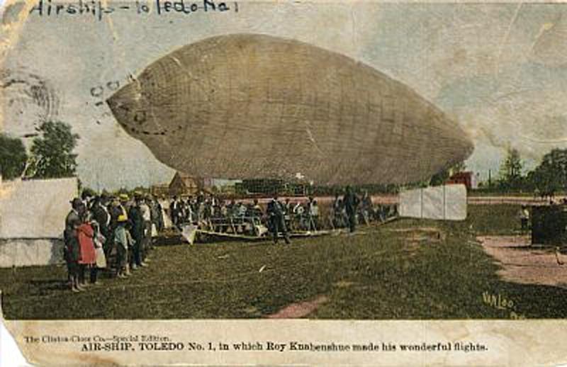 Roy Knabenshue's airship