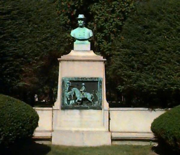 Colonel Henry Neubert's grave