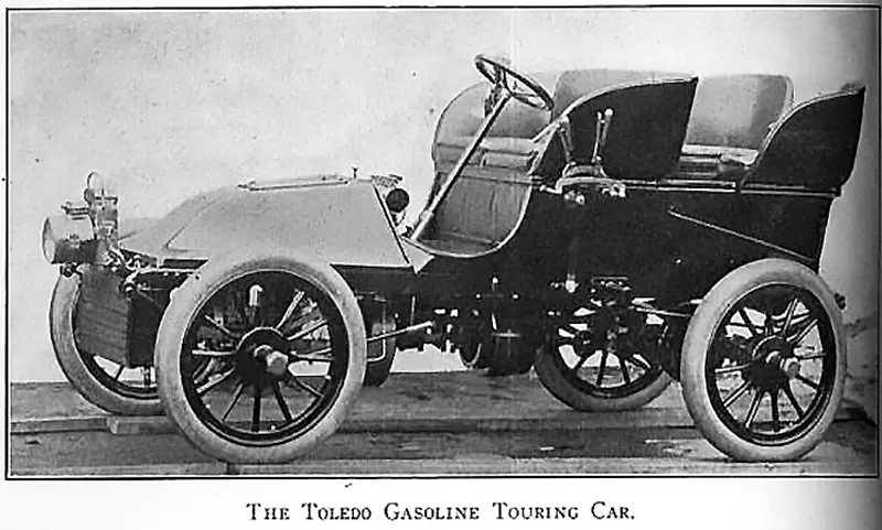 1902 Toledo Gasoline Touring Car