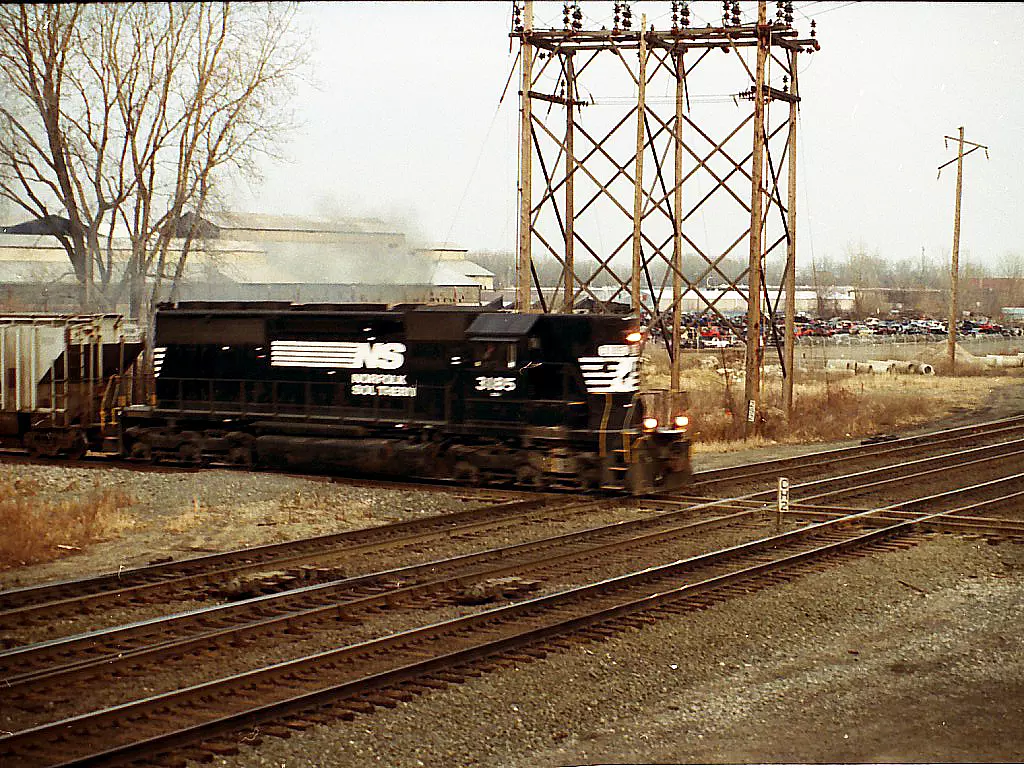 TTRR crossing with crossovers between the mains, Photo 2