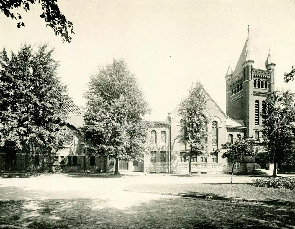 Ashland Ave. Baptist Church (1895), side view