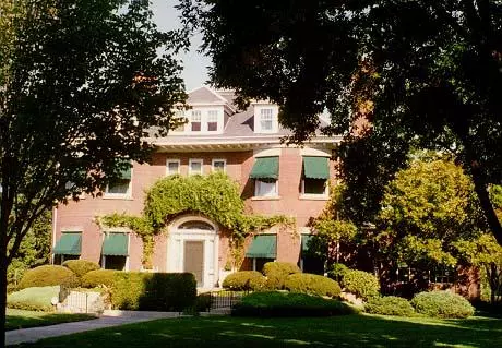 Stranahan-Rothschild House, 2104 Parkwood Avenue