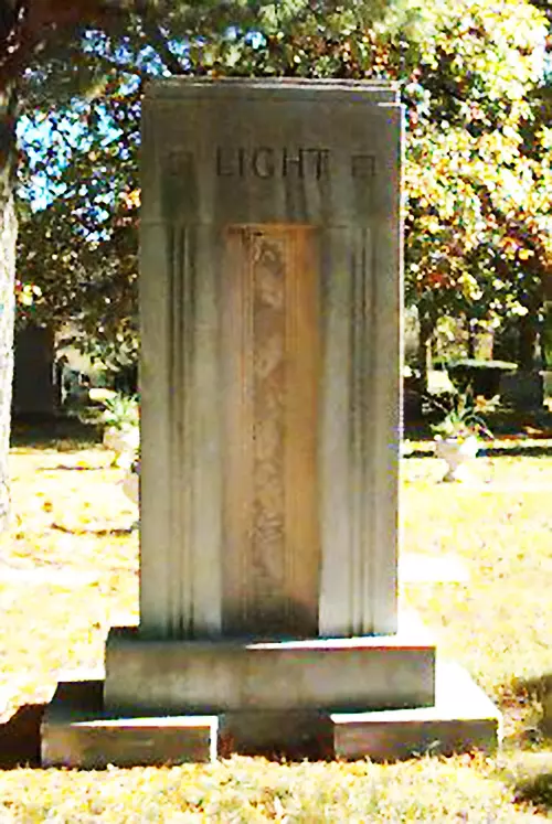 Gilson D. Light's grave